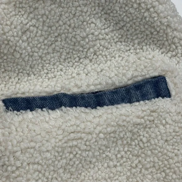 Calvin Klein Trucker Jacket in Casper Blue NWT - Picture 7 of 11